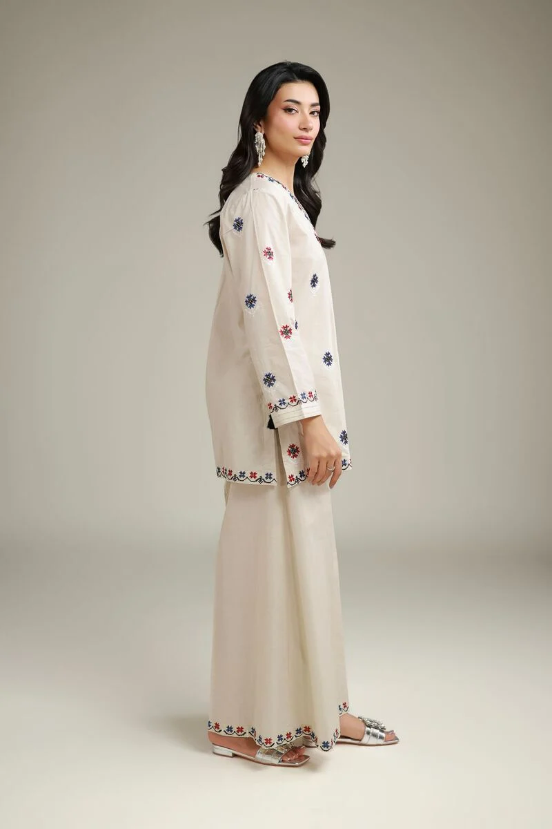 Floral V-Neck Kurta - Image 3