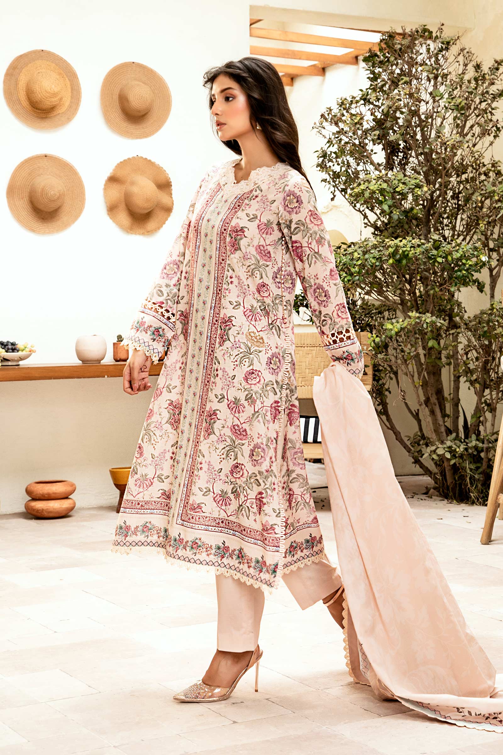 Elaheh 26 M Basics By Maria B Printed Lawn MB-ELHV3-04 - Image 3