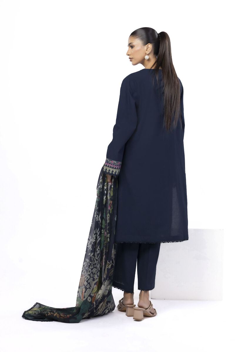 Cambric Tailored 3 Piece - Image 3