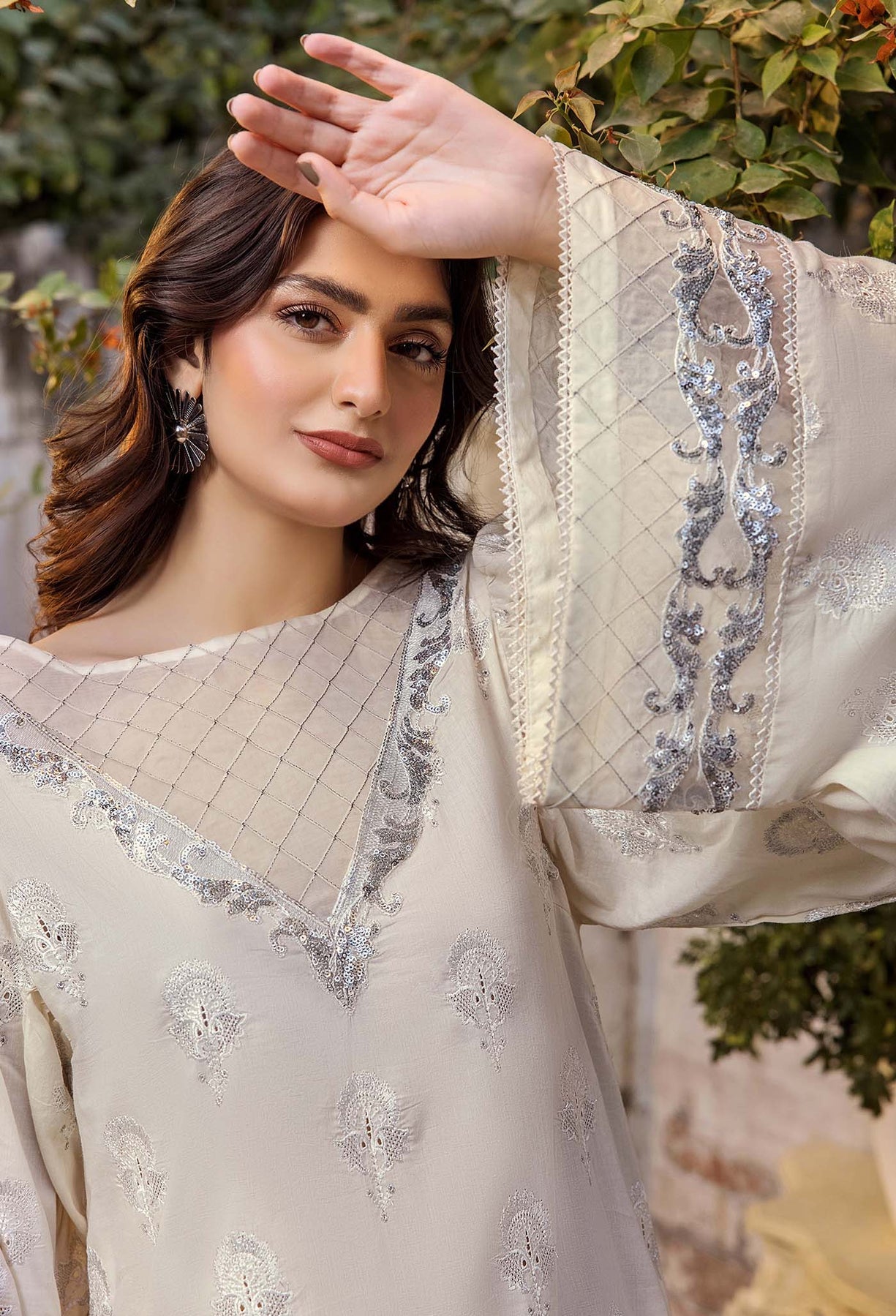 Adans Libas Chikankari 25 - 4771 - Image 3