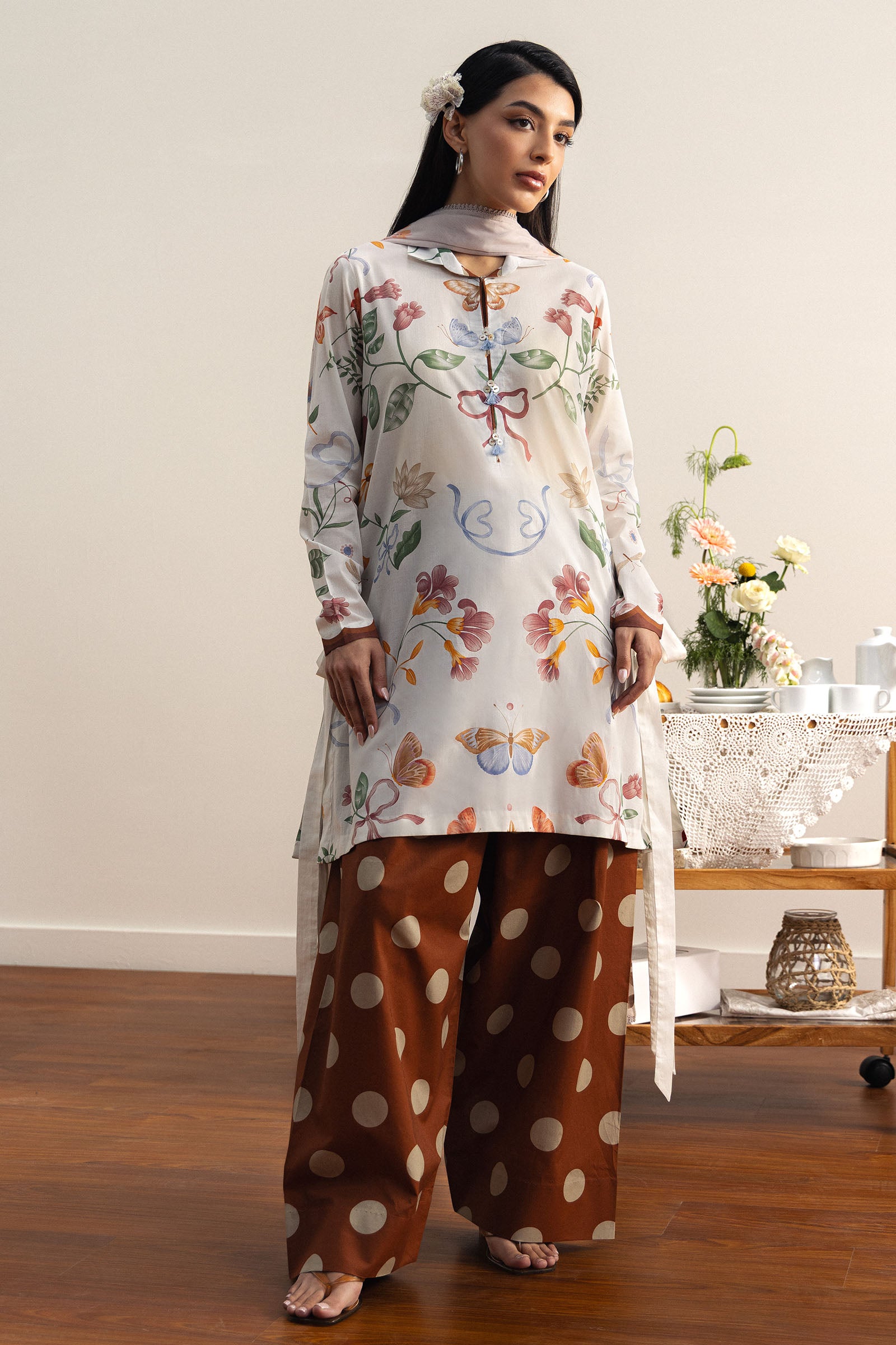 Coco by Zara Shahjahan - Yuki-8A - Digital Printed Lawn 2 Piece Suit - Image 4