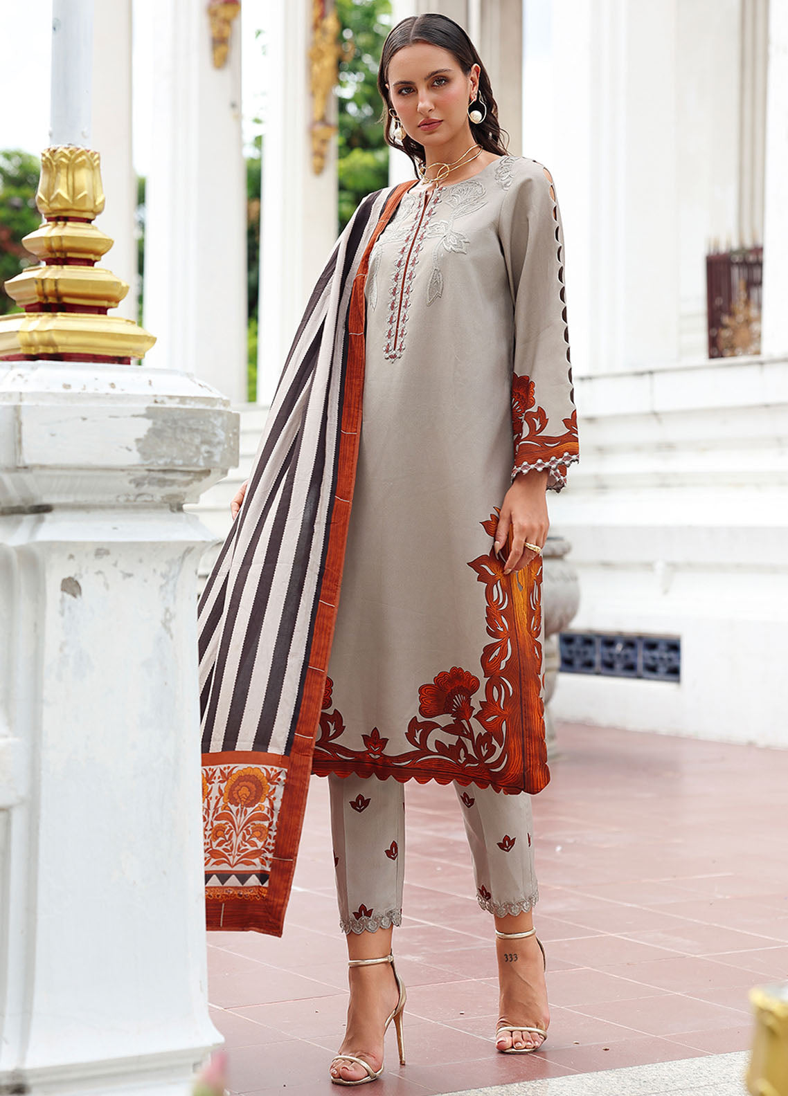 Charizma Aniiq Embroidered Linen Unstitched 3-Piece ANW6-05